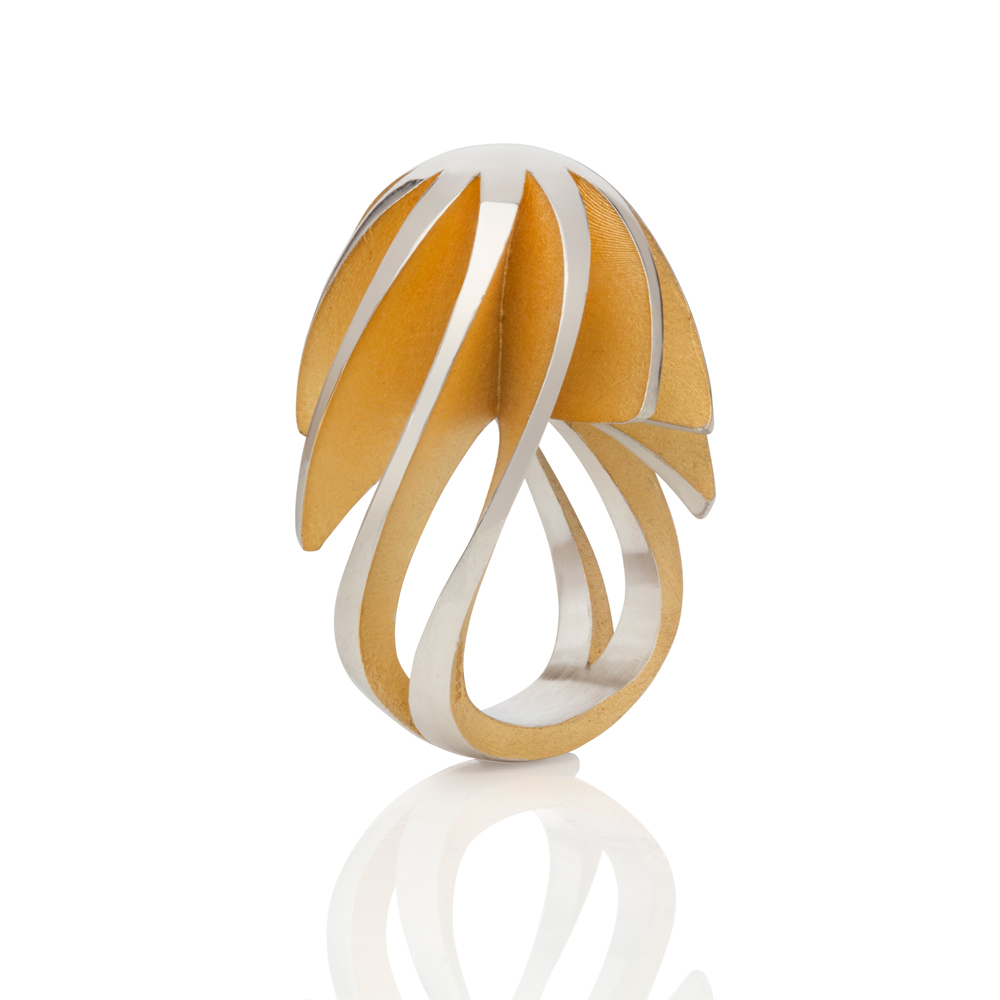 twist & shout egg ring